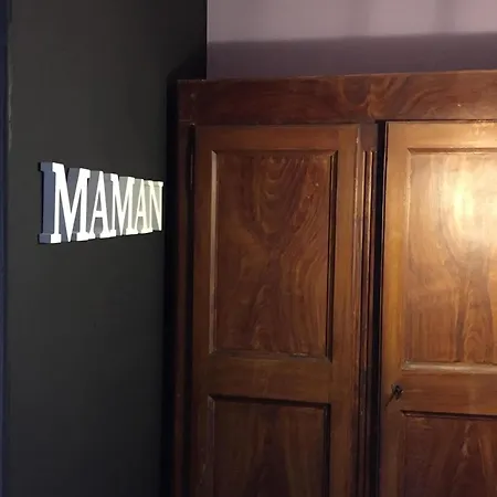 Homestay Maison Parnasse Castelnau-de-Guers